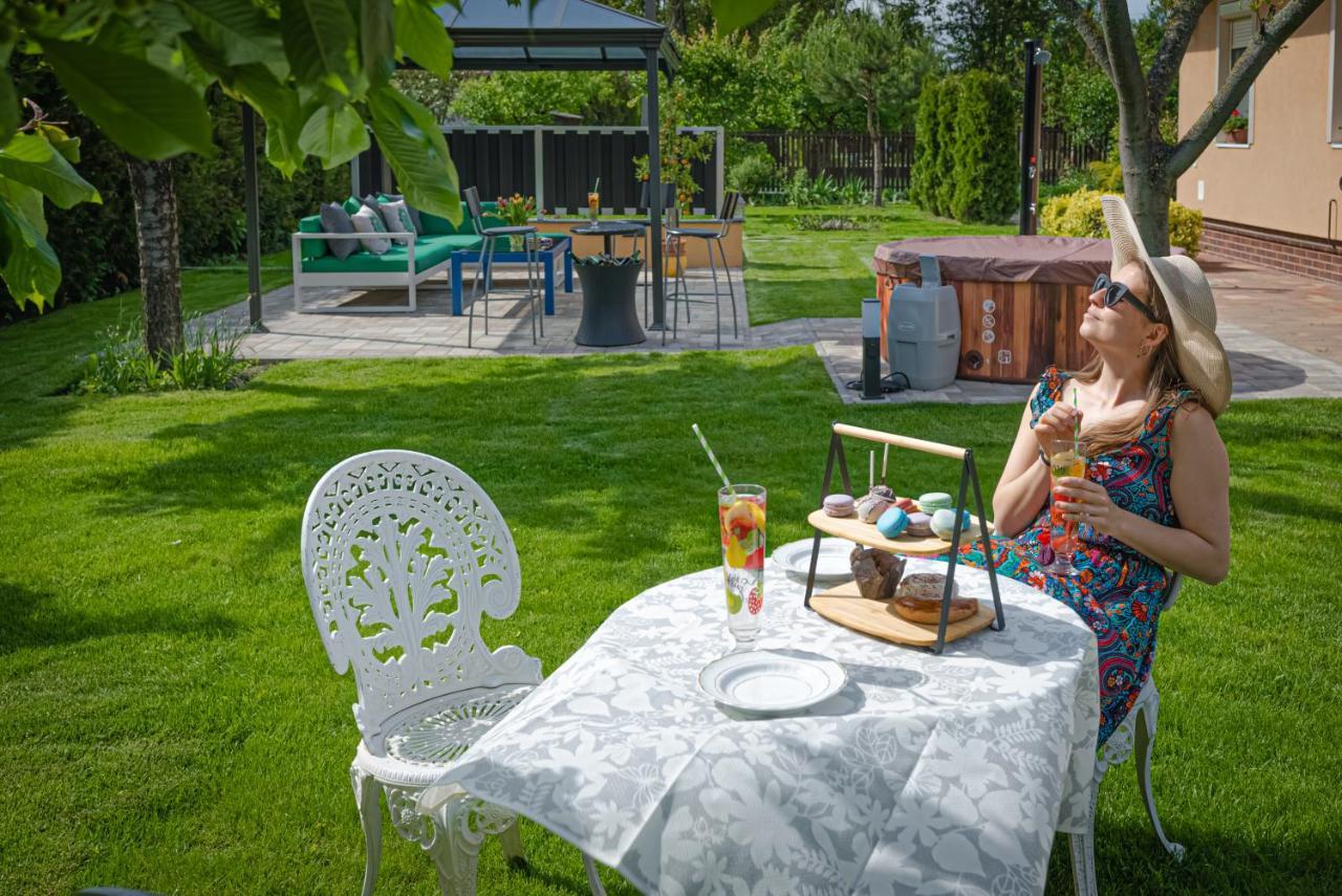 فيلا Sunny Garden Pihenohaz شيوفوك المظهر الخارجي الصورة